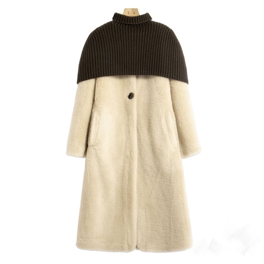 Wool coat,Wearing a scarf and shawl,size:L